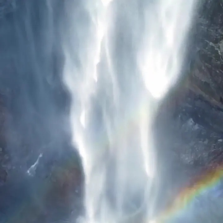 Wallaman Falls, Townsville, Girringun National Park, North Queensland, Australia