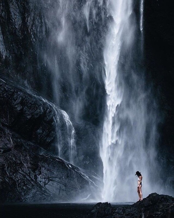 Wallaman Falls, Townsville, Girringun National Park, North Queensland, Australia